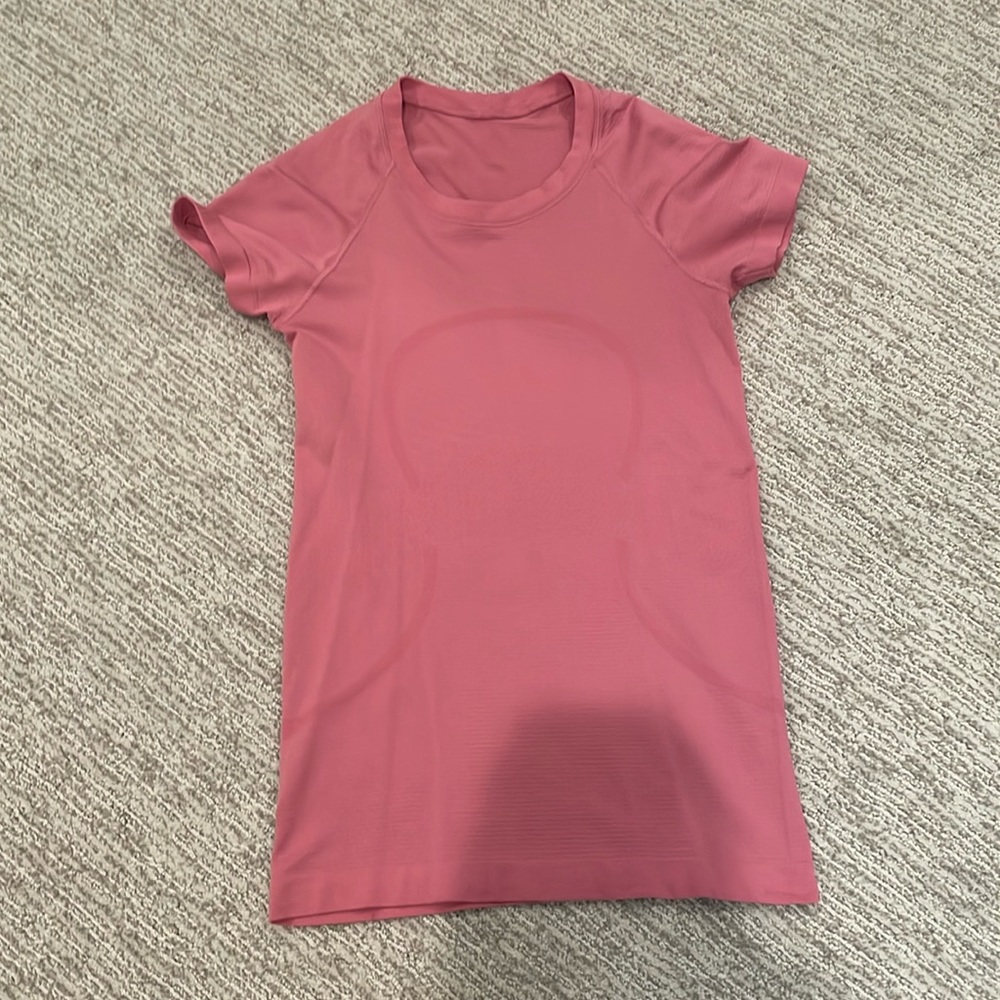 pink size 4 swiftly tech